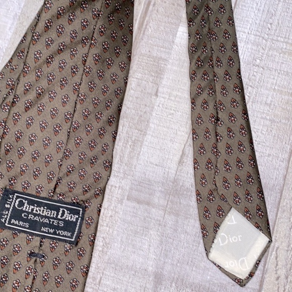 CHRISTIAN DIOR mens silk tie - Picture 7 of 8